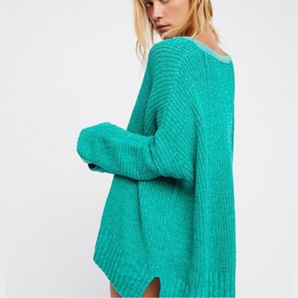 Free People Oversized Green V-Neck Chunky Knit Sweater Med/Large - Picture 2 of 15